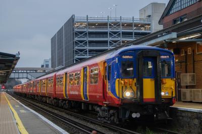 5727 at Guildford. &copy; Zain