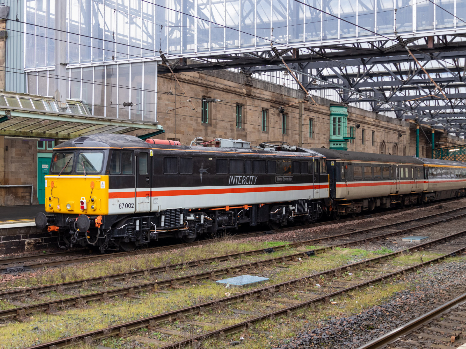 Photo of 87002 at Carlisle — trainlogger