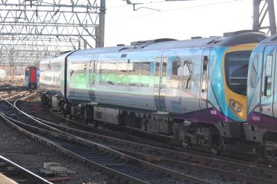 185135 at Manchester Piccadilly. &copy; ConnorsRailPhotography