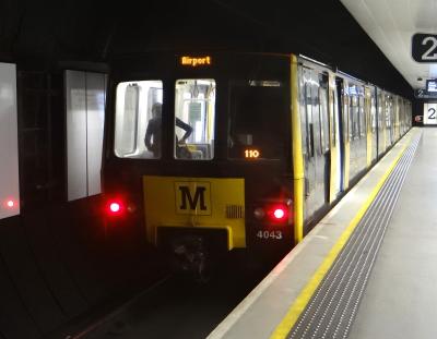 TW4043 at Newcastle Central (Tyne and Wear Metro). &copy; MJM