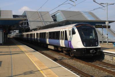 345002 at Reading. &copy; SirArchie34059