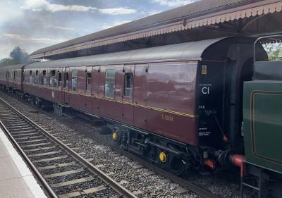 35011 coach at Yatton. &copy; BigKev
