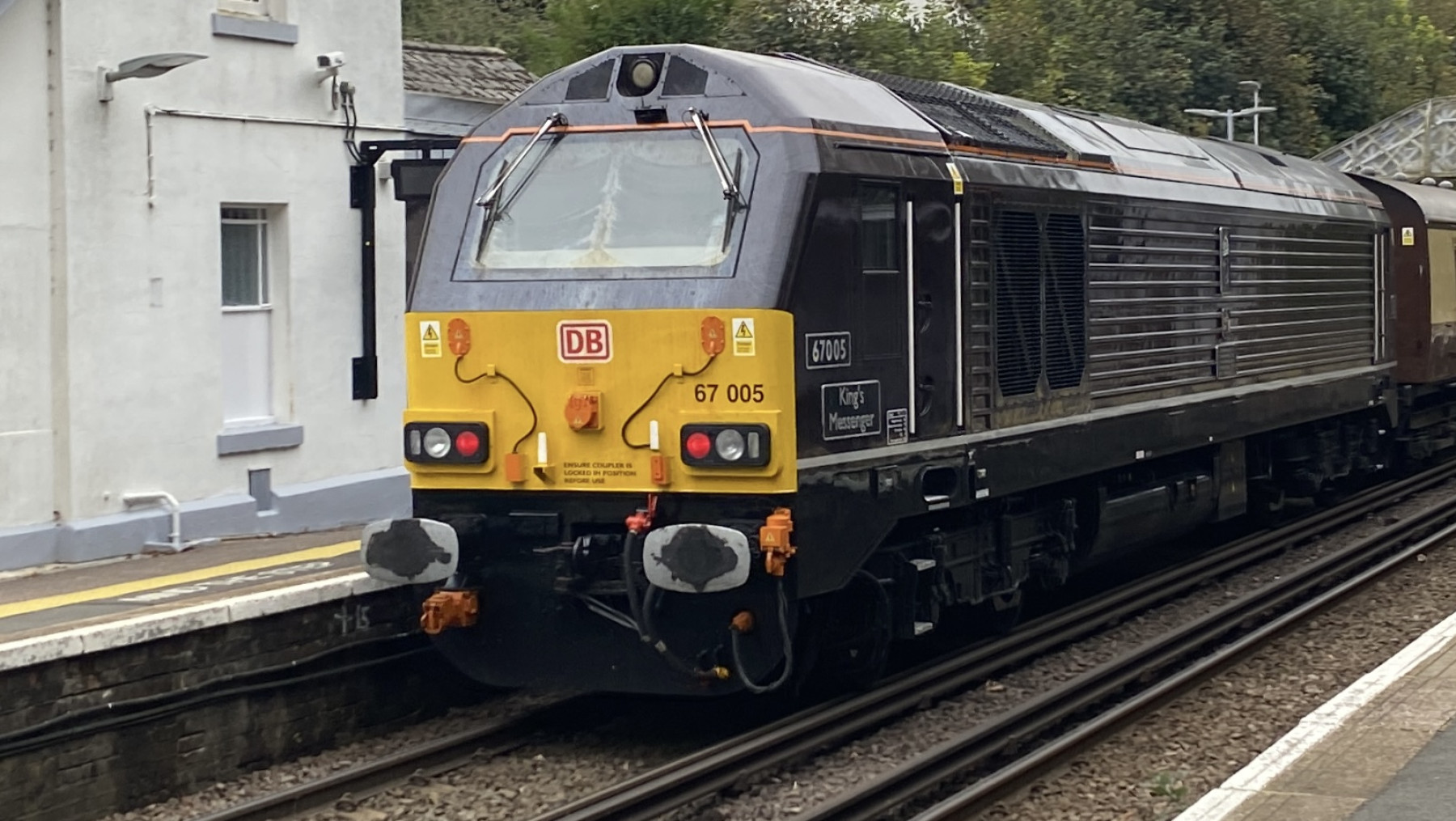 Photo of 67005 at Shepherds Well — trainlogger
