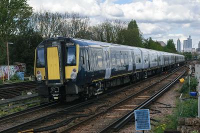 photo of 458404 at Clapham Junction