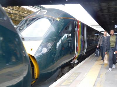 800008 at Exeter St Davids. &copy; Trainman5862