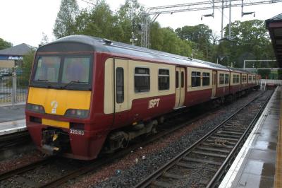 320311,320313 at Milngavie. &copy; Byron5574