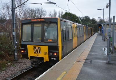 TW 4029 at South Hylton (Tyne & Wear Metro). &copy; AJax