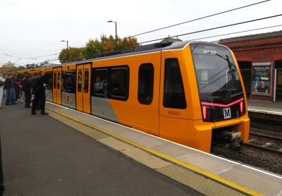 555021 at West Jesmond (Tyne & Wear Metro). &copy; Geoff