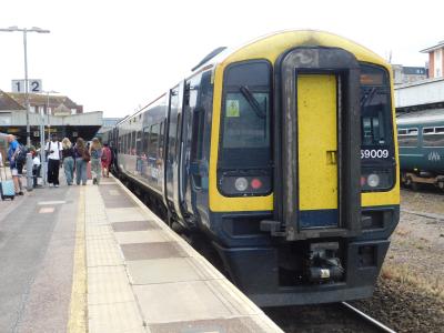 159009 at Exeter Central. &copy; Trainman5862