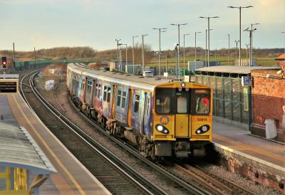 508111 at Hall Road. &copy; stevexos
