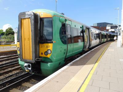 377307 at Fratton. &copy; Trainman5862