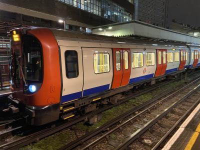 LU21410 at Edgware Road (Circle Line) (LU). &copy; Pistolpete008