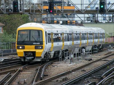 465186 at London Bridge. &copy; llamafish