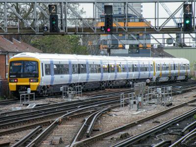 465241 at London Bridge. &copy; llamafish