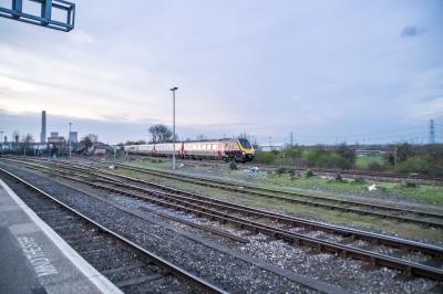 221135 at Didcot Parkway. &copy; Shotts