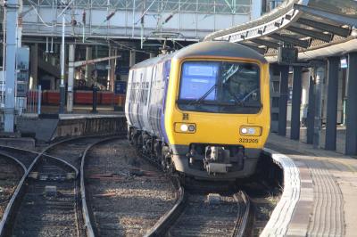 323205 at Manchester Piccadilly. &copy; ConnorsRailPhotography