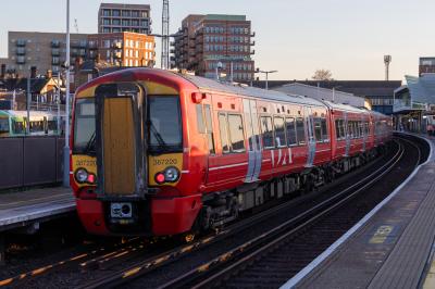 photo of 387220 at Clapham Junction