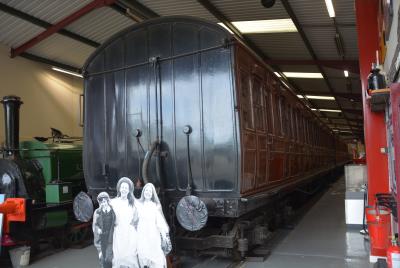 427 coach at Keighley & Worth Valley Railway - Ingrow. &copy; AJax