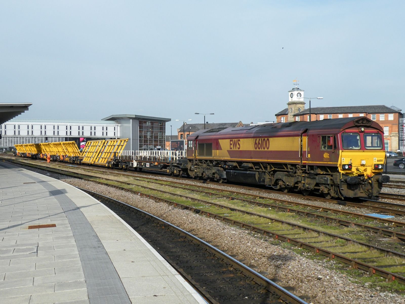 Photo of 66100 at Derby — trainlogger