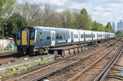 photo of 458419 at Clapham Junction
