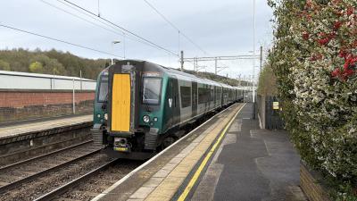 350371 at Longport. &copy; Luivery