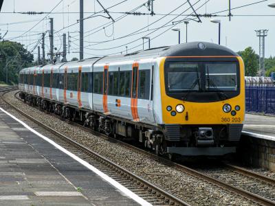 360203 at Acton Main Line. &copy; llamafish