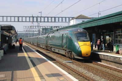 800321 at Didcot Parkway. &copy; SirArchie34059