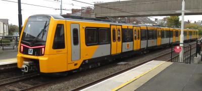555011 at West Jesmond (Tyne & Wear Metro). &copy; Geoff