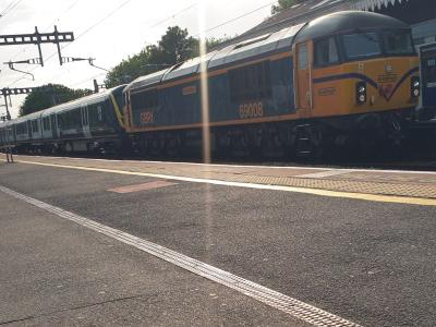 69008 at Maidenhead. &copy; MikeMOL