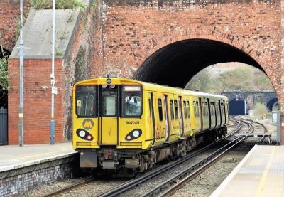 507021 at Kirkdale. &copy; stevexos