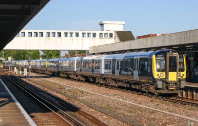 450047 at Havant. &copy; South Coast Trainspotter