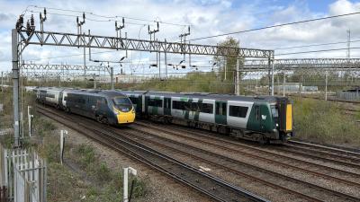 350111 at Crewe. &copy; Luivery