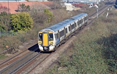 387126 at Farlington Junction. &copy; Bestieboy