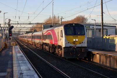 South Coast Trainspotter avatar