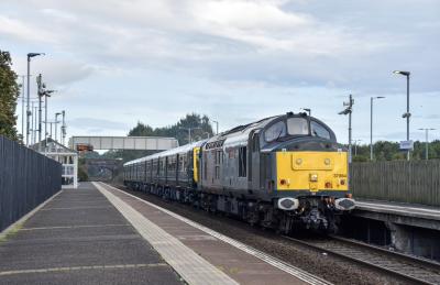 37884,769922 at Gretna Green. &copy; Brodie