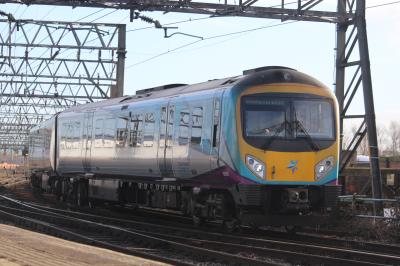 185115 at Manchester Piccadilly. &copy; ConnorsRailPhotography