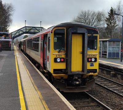 153362 at Craven Arms. &copy; Geoff