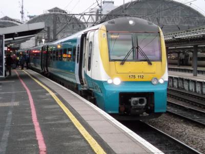 175112 at Manchester Piccadilly. &copy; Gary37401
