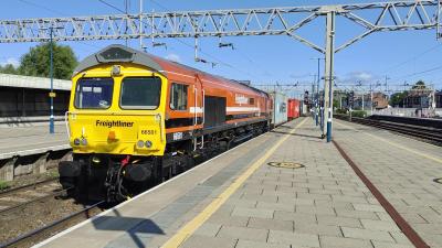 66501 at Stafford. &copy; Geoff