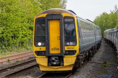 photo of 158747 at Charfield