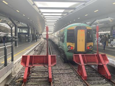 377413 at London Bridge. &copy; al66class59