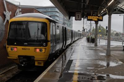 166213 at Bristol Temple Meads. &copy; Harry Bennellick