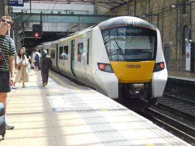 700026 at Farringdon. &copy; Trainman5862