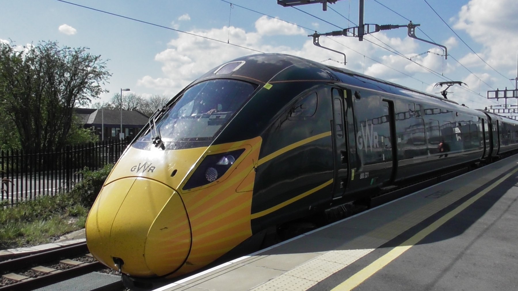 Photo of 800321 at Didcot Parkway — trainlogger