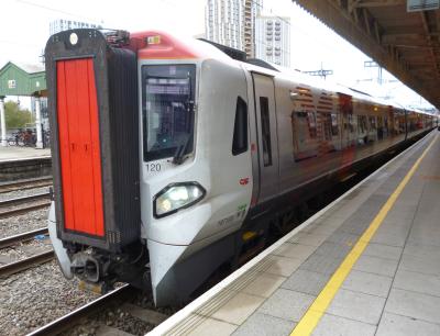 197120 at Cardiff Central. &copy; BigKev