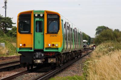 313210 at Barnham. &copy; South Coast Trainspotter