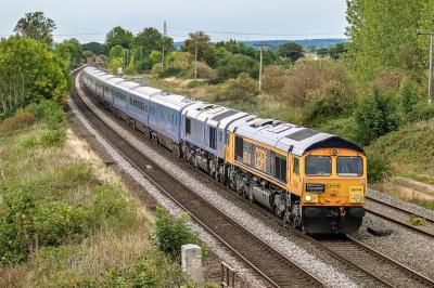 photo of 66744,66748 at Elford