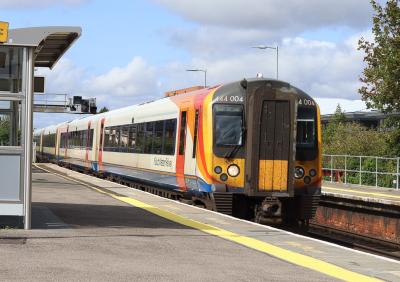444004 at Basingstoke. &copy; railwork