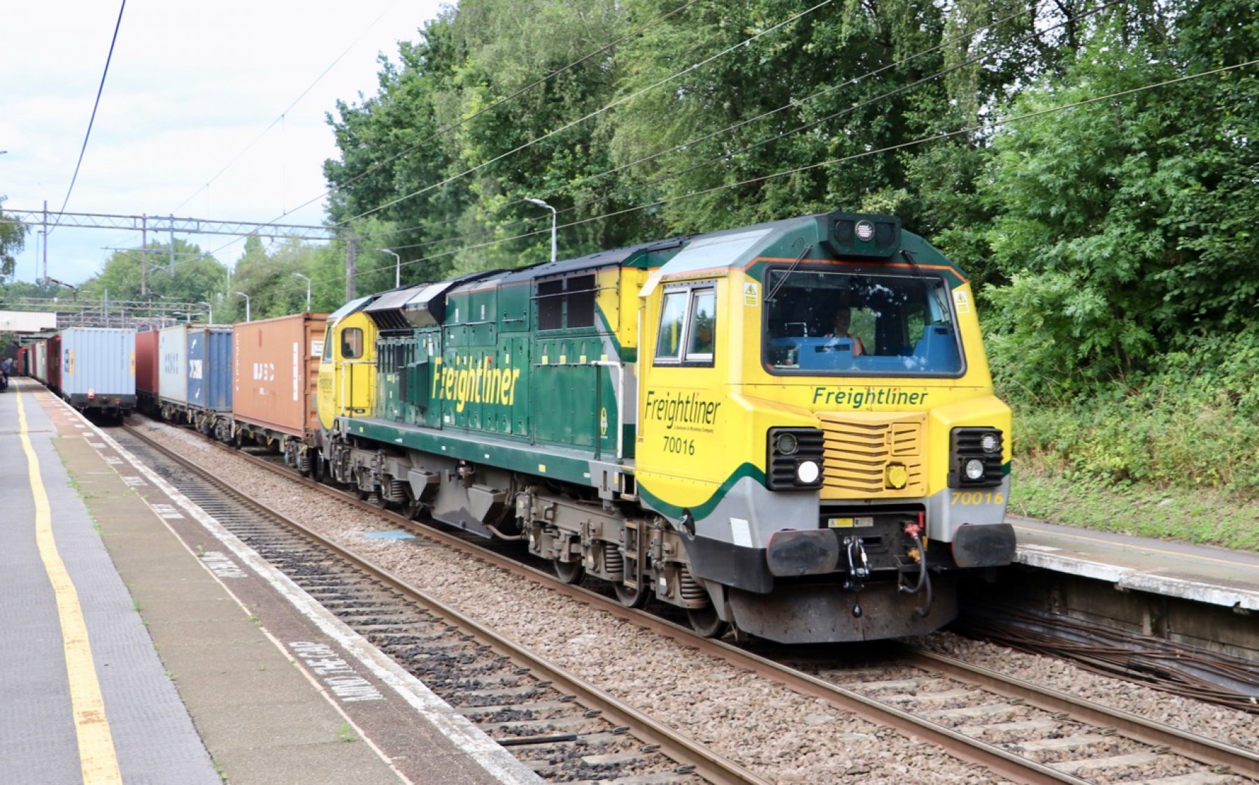 Photo of 70016 at Heald Green — trainlogger