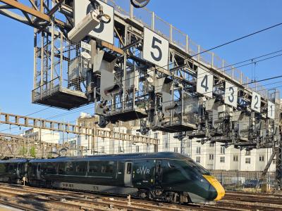 802018 at Royal Oak (LU). &copy; MikeMOL